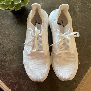 Pre-loved Adidas Primeboost Ultraboost